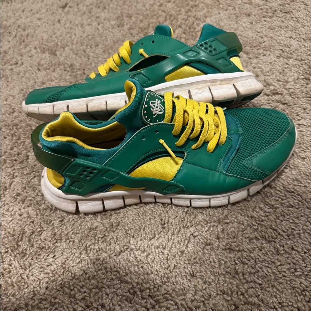 Nike Haurache Freerun Green and Yellow